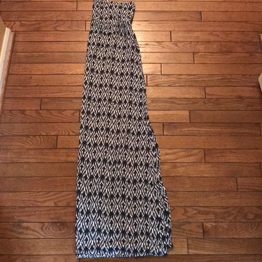 Max Studio Maxi Skirt Size Large